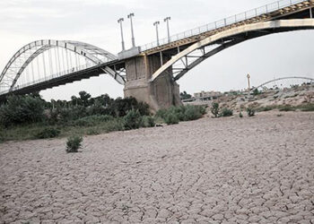 جمهوری اسلامی در برابر حق زندگی ایرانیان