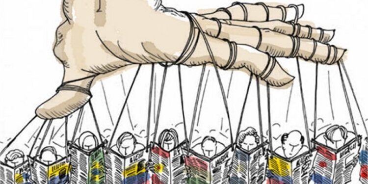 ایران، حکومت اسلامی و میهندوستی