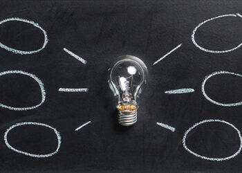 سیاست خارجی دمکراتیک و دیپلماسی حقوقی